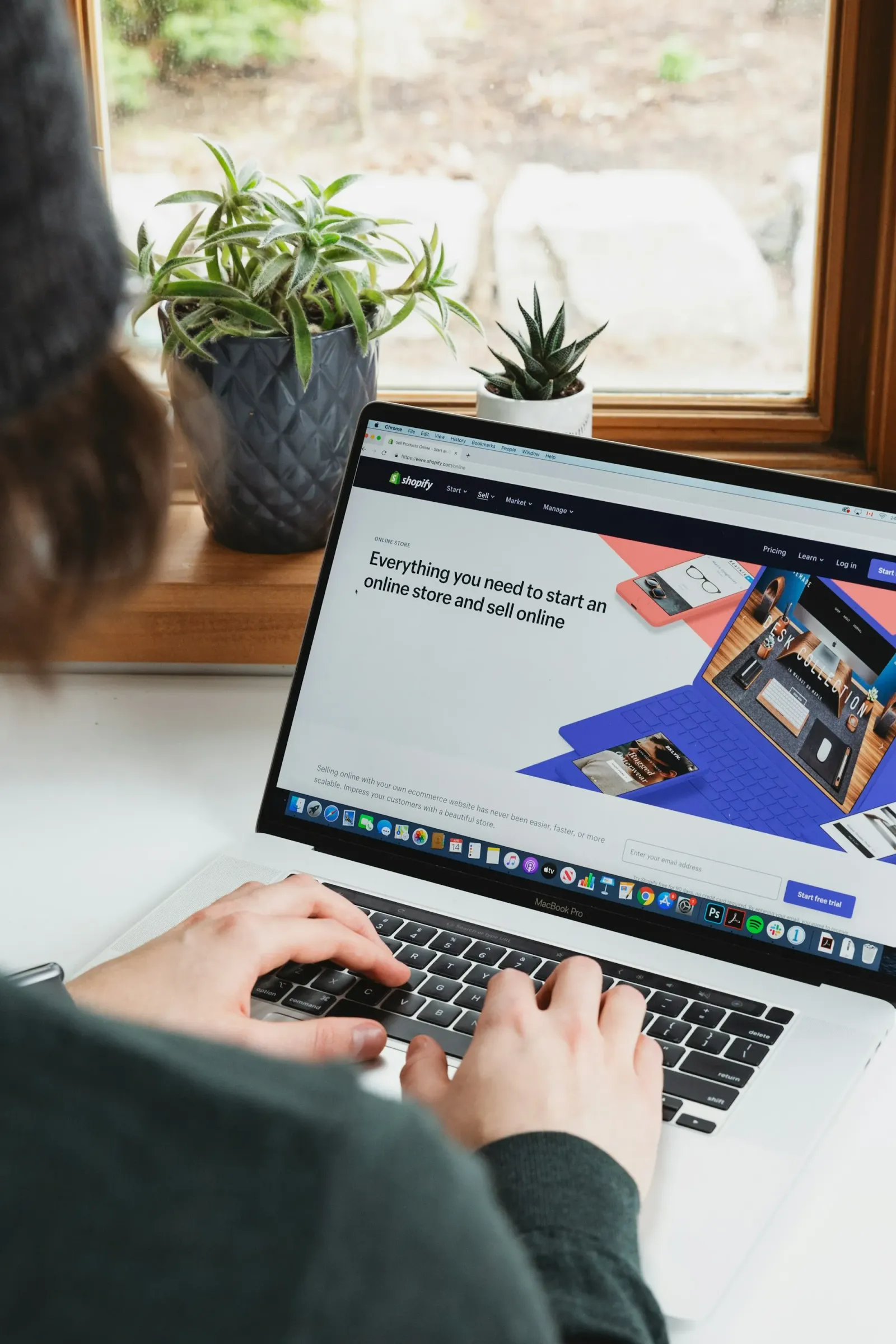 What is Shopify Plus